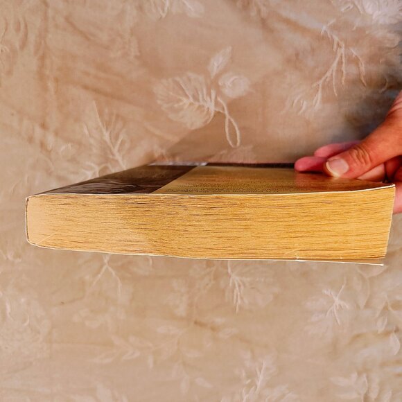 The Red Tent by Anita Diamant, Paperback, Used - Picture 6 of 11